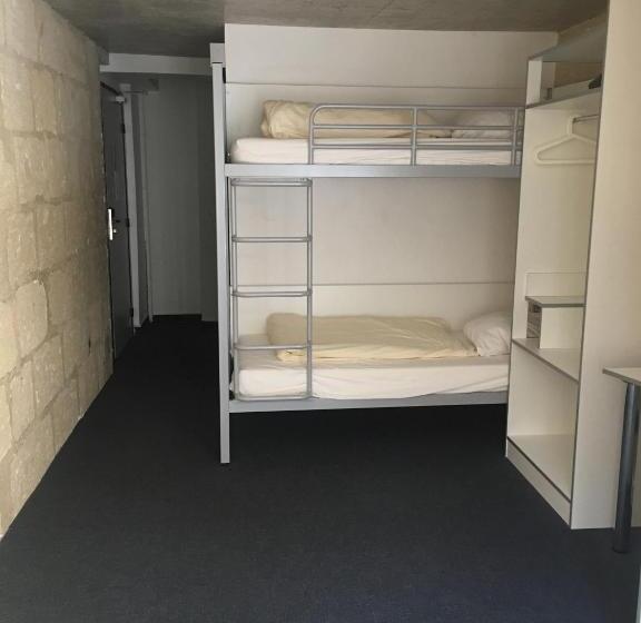 Семейный Номер Вид на Сад, Ethic étapes Le Cart