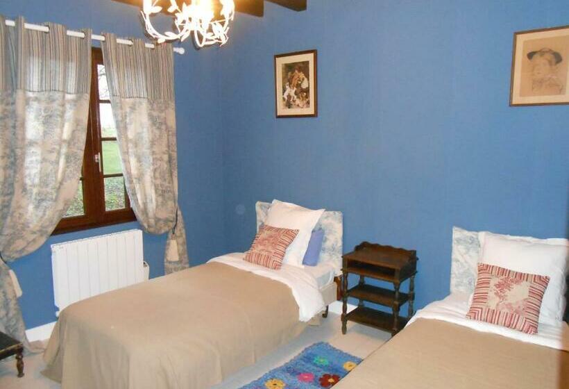 غرفة قياسية رباعية, B&b La Ferme Des Bordes