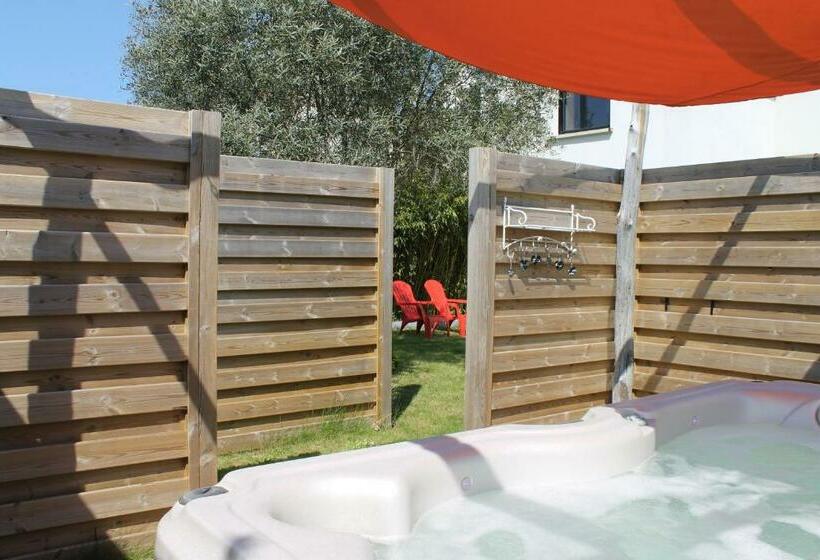 غرفة سوبيريور مطلّة علي الحديقة, Au Gré Des Vents