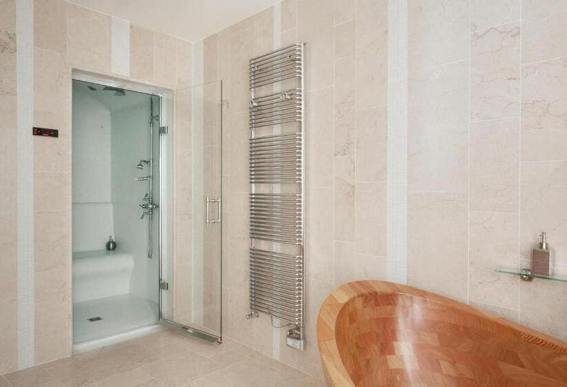 スイート, Chambres D'hôtes Eden Ouest