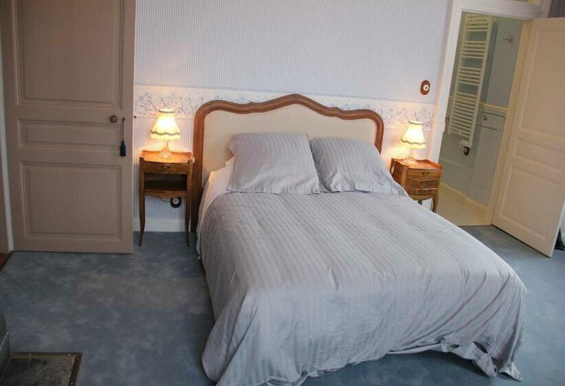 Номер Комфорт, Chateau Lezat   Chambres D Hotes