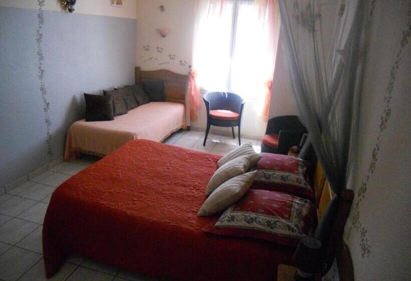 חדר סטנדרט, Chez Louis Chambres D'hôtes à La Ferme