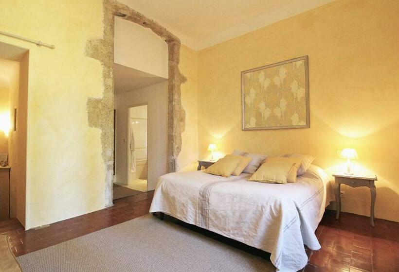 スタンダードルーム, Domaine La Carraire