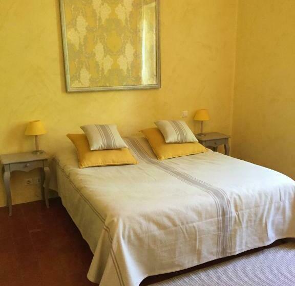 スタンダードルーム, Domaine La Carraire