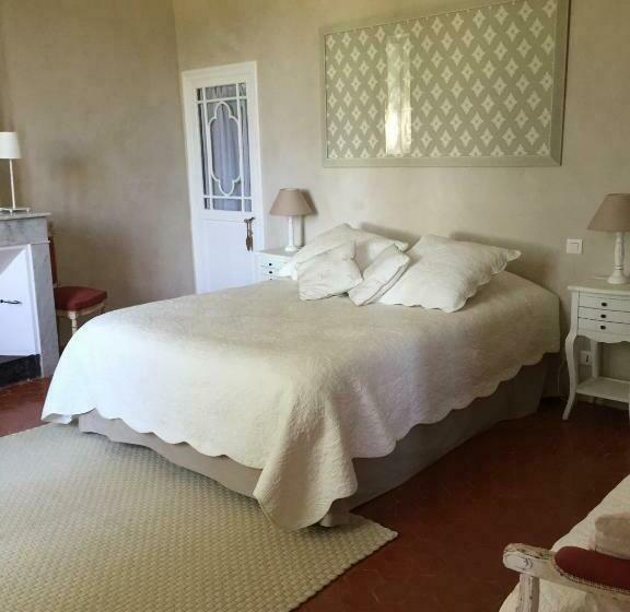 Номер Стандарт, Domaine La Carraire