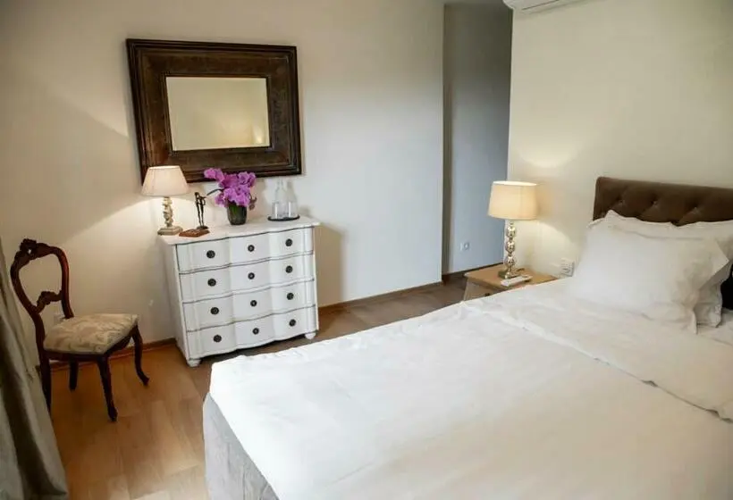 Standard-huone, La Libertie