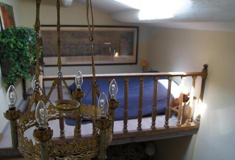 سوییت خانوادگی, Maison Orsini