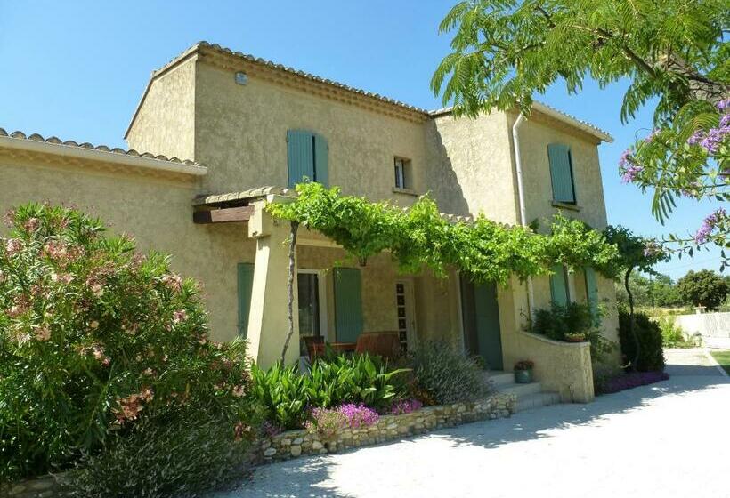 Апартаменты 3 Спальни, Chambres D Hôtes Climatisées Avec Cuisine D été Villa Gour Du Peyrol