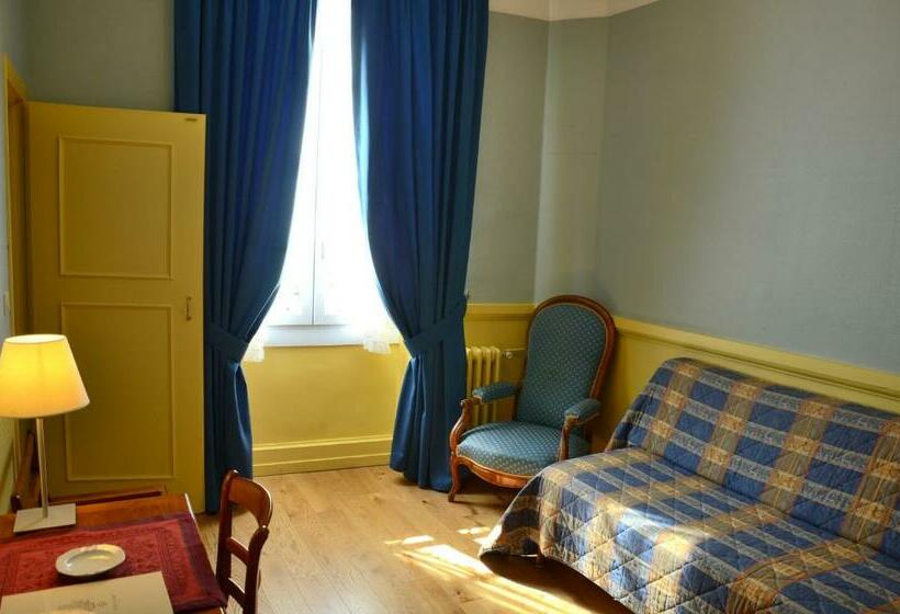 Номер Стандарт, Hôtel Colombet