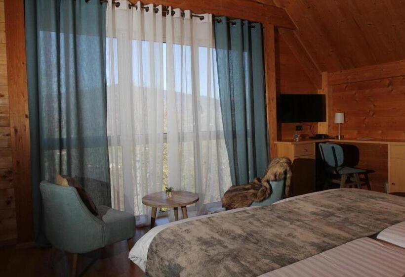 标准间, Les Alisiers