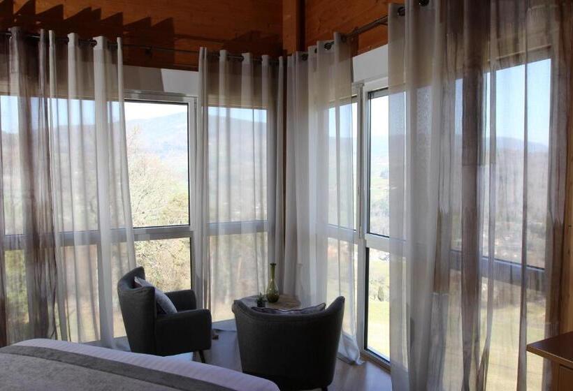 标准间带山景, Les Alisiers