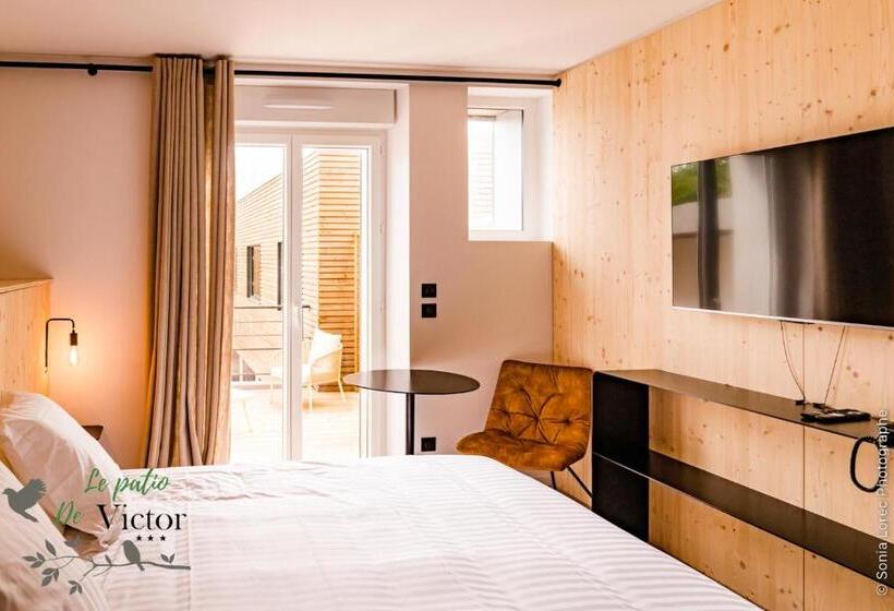 غرفة سوبيريور مزوَّدة بتراس, Hôtel Le Patio De Victor, Lorient