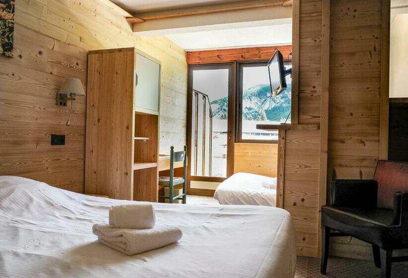 غرفة قياسية, Hôtel Restaurant Saint Roch