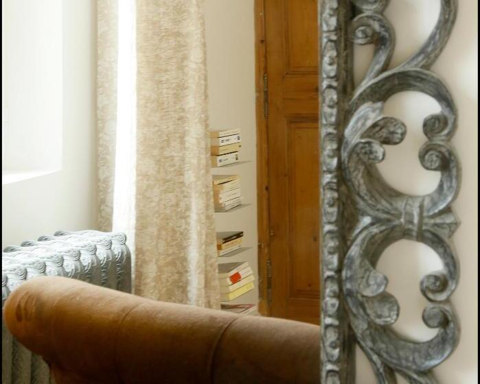 Люкс, La Maison Rouge D Uzes B&b