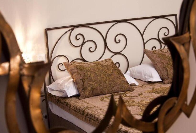 חדר סטודיו סטנדרד, La Maison Des Augustins B&b, Spa Et Fitness