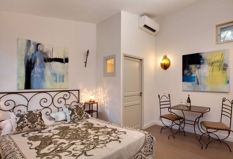 Студия Стандарт, La Maison Des Augustins B&b, Spa Et Fitness