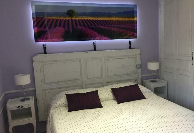 חדר סטנדרט, Chambre D Hôtes Au Chant Des Sorgues