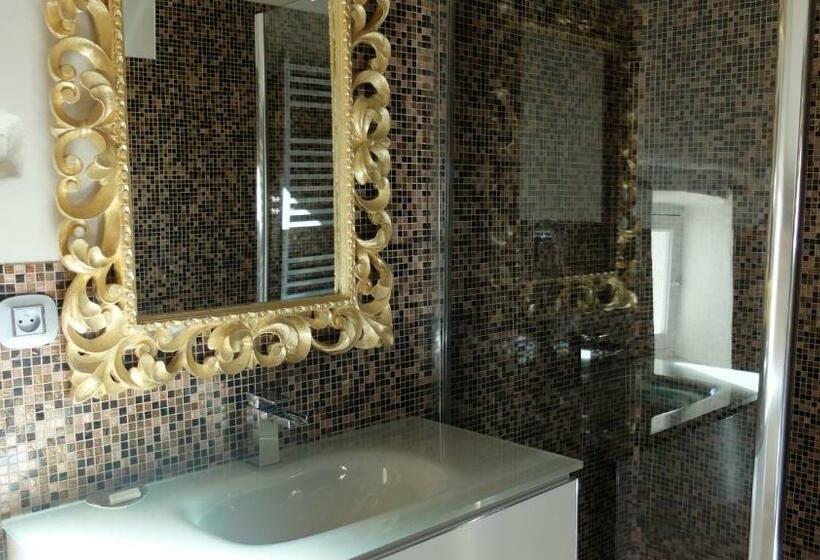 غرفة سوبيريور, Chambre D Hôtes Au Chant Des Sorgues