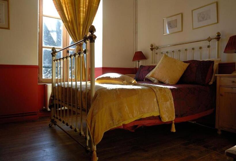 标准间, Le Moulin Des Farges