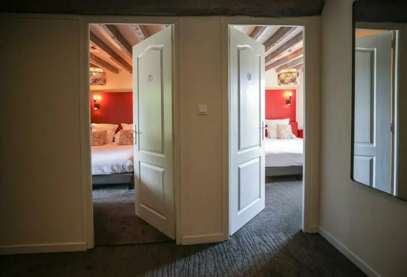 Quarto Familiar, Ferme Du Roy
