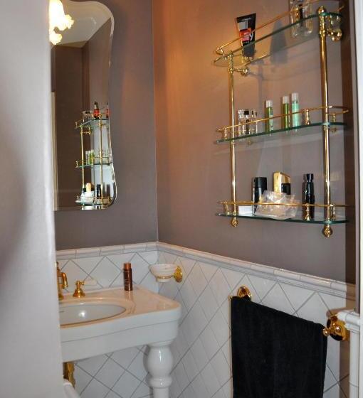 Люкс Повышенной Комфортности, Guesthouse Domaine Du Chalet