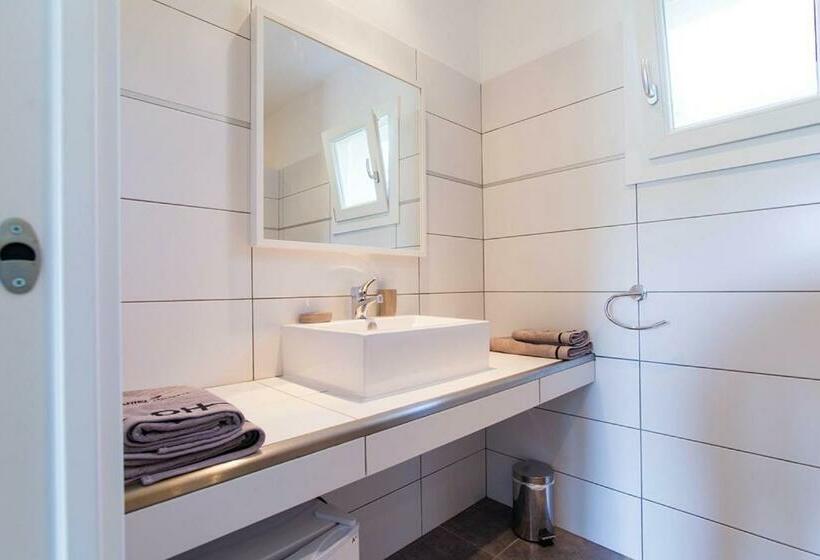 חדר סופריור, I Casilari