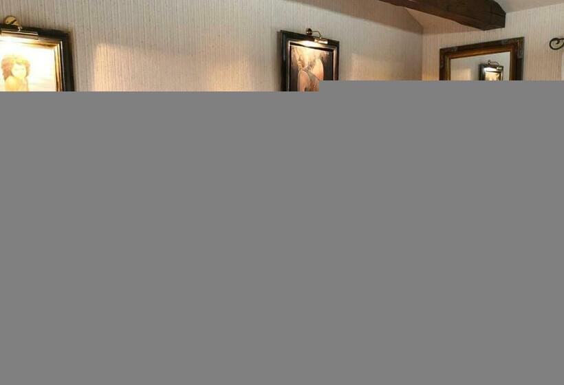 수피리어 룸, La Fontaine Des Arts