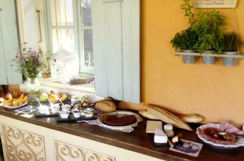 Номер Стандарт, La Maison De Marguerite