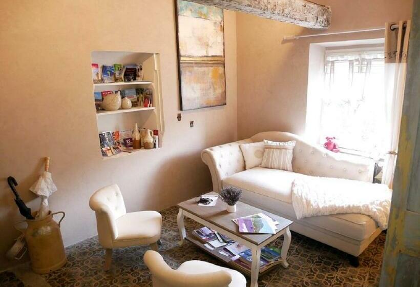 Номер Стандарт, La Maison De Marguerite