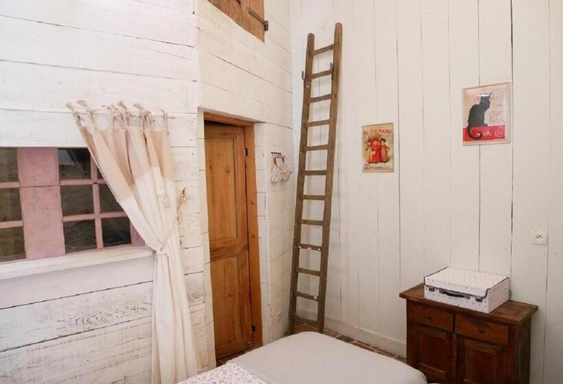 Апартаменты 1 Спальня с Террасой, La Maison De Marguerite