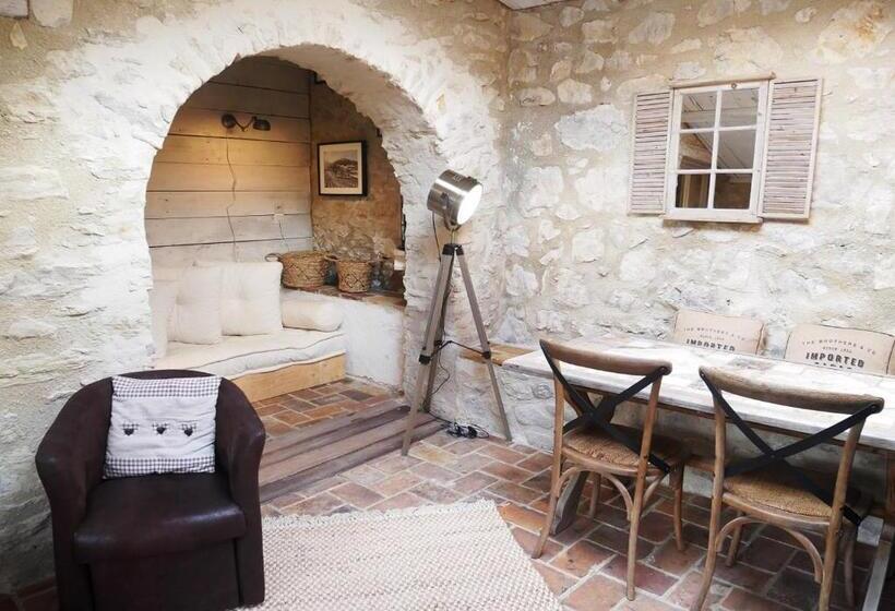 Апартаменты 1 Спальня с Террасой, La Maison De Marguerite