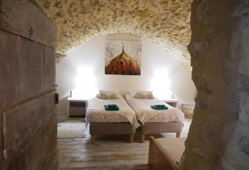 Апартаменты 1 Спальня Нижний Этаж, La Maison De Marguerite