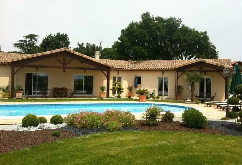 Talo 1 Makuuhuone, Le Clos Castel Gîte équipé