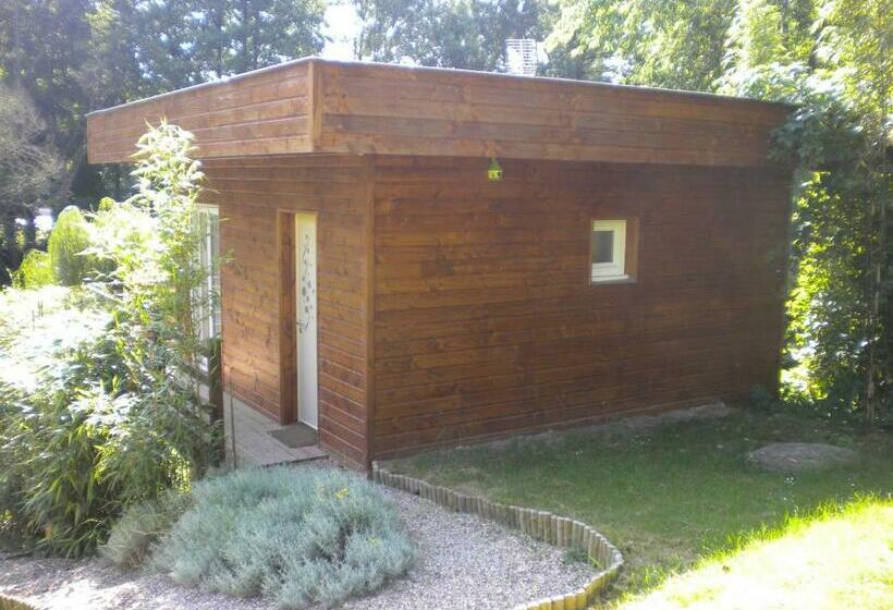 Standard bungalow with terrace, Le Moulin Garnier