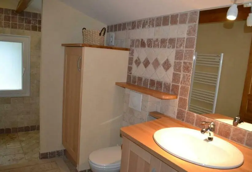 Standard Studio Pooludsigt, Le Refuge