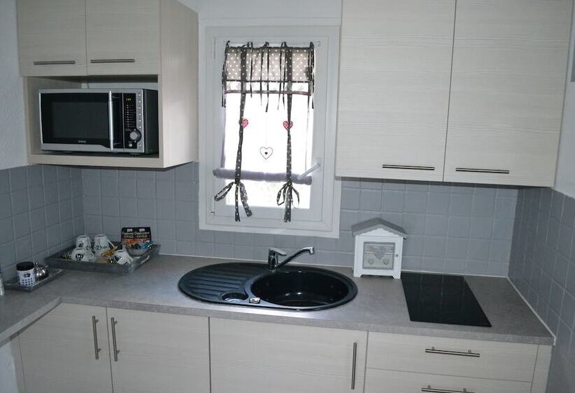 标准间, Le Refuge