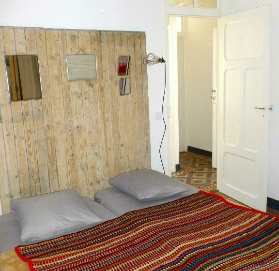 ガーデンビュースイート, Les Cagettes En Ville