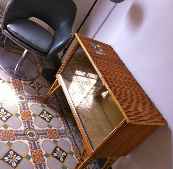 スタンダードルーム, Les Cagettes En Ville