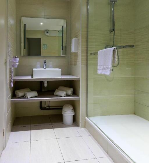 스탠다드 룸, Logis Hôtel Le Rochelois