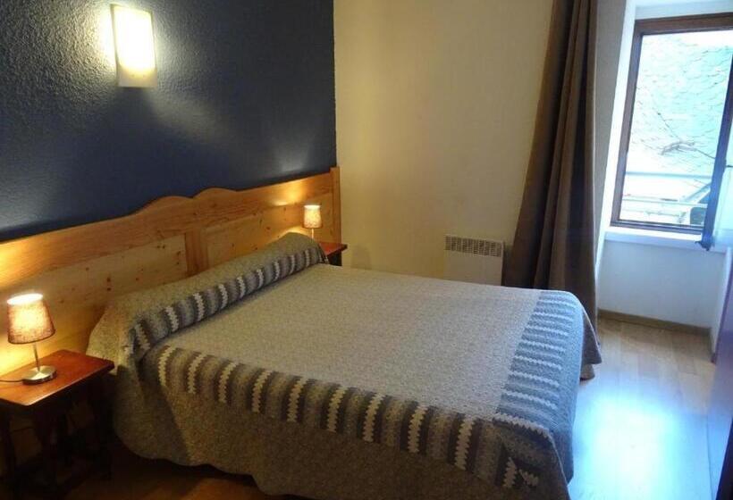 スタンダードルーム, La Citadelle