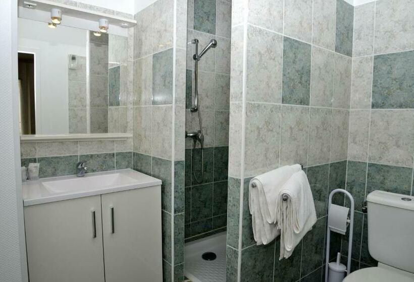 חדר סטנדרט, Hôtel Des Arceaux