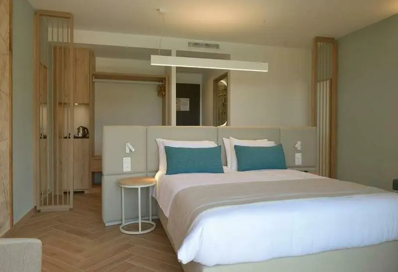 اتاق استاندارد با تراس و چشم‌انداز دریا, Palazzu & Spa   Adult Only
