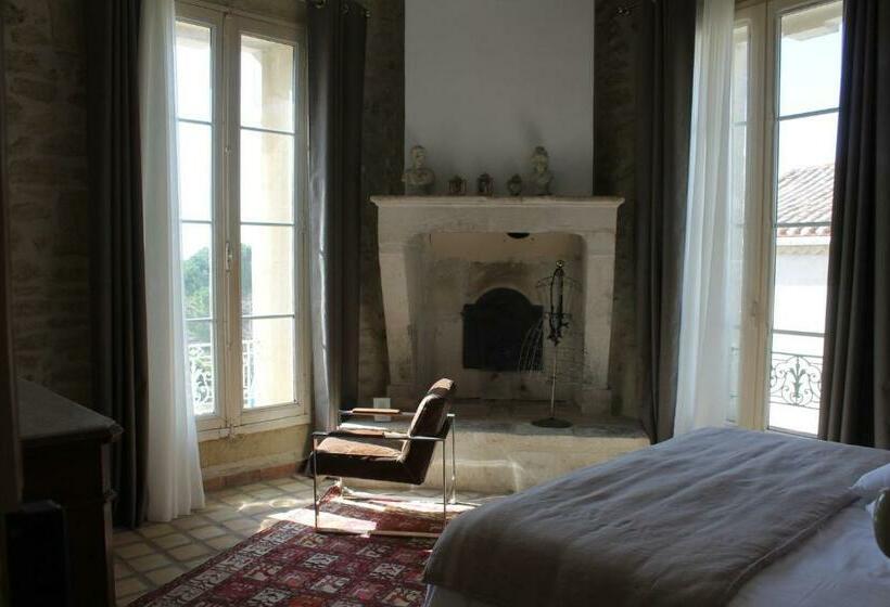 غرفة قياسية سرير كينج, La Demeure Bed And Breakfast