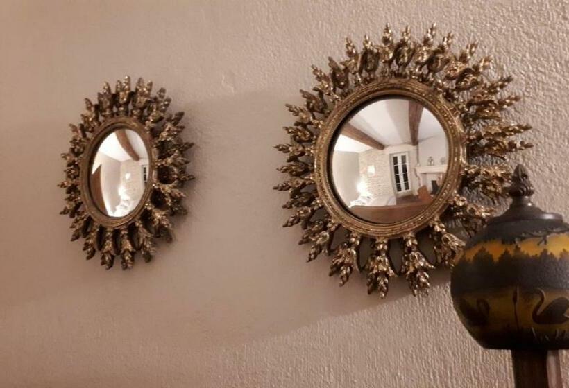 غرفة قياسية سرير كينج, La Demeure Bed And Breakfast