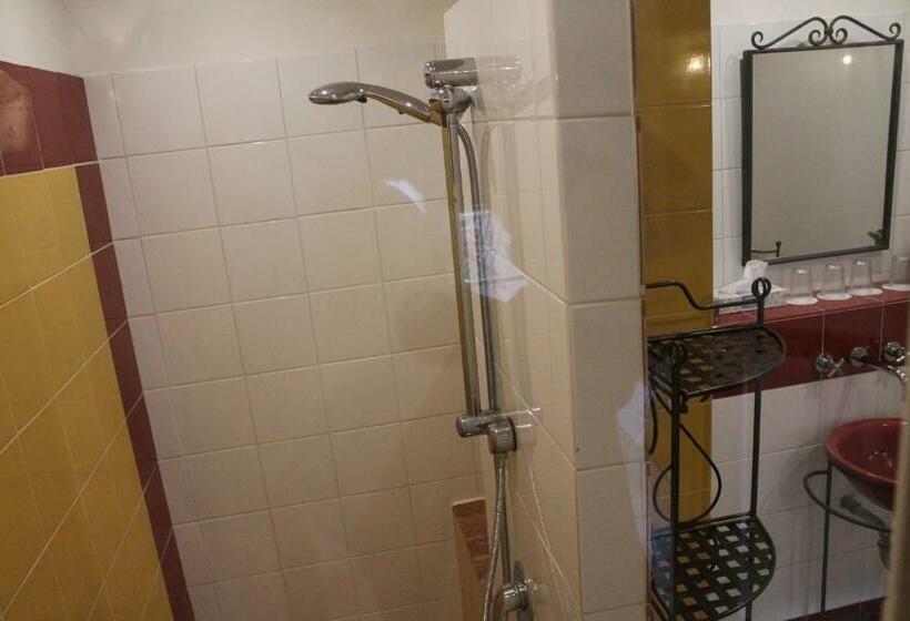 غرفة قياسية, La Demeure Bed And Breakfast