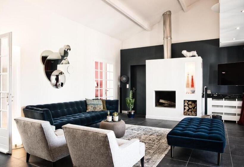 فيلا غرفة نوم واحدة مع مسبح, Chambre D'hôtes Etchebri