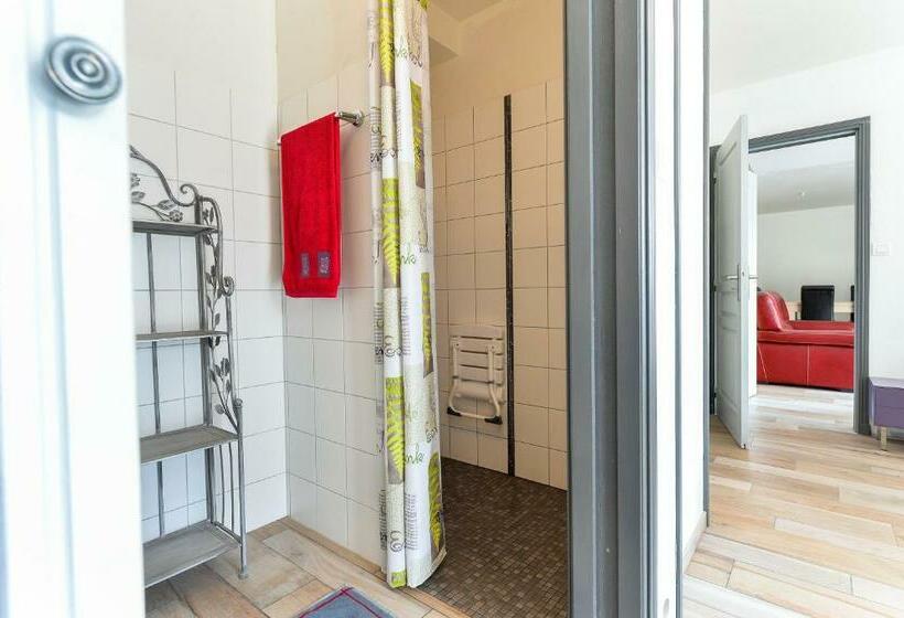 חדר סטנדרט לשלושה, Domaine De Kervail