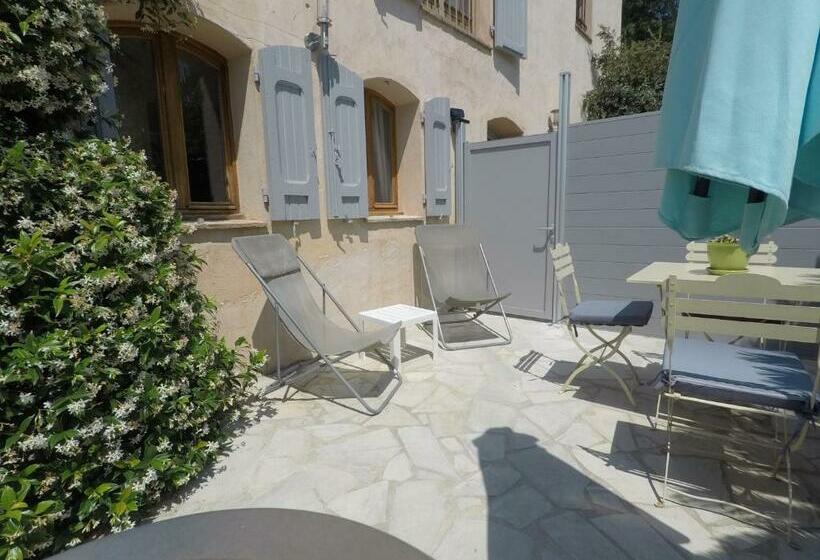 标准间, La Bastide De Freinet