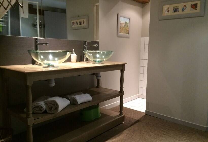 جناح, Le Béguinage