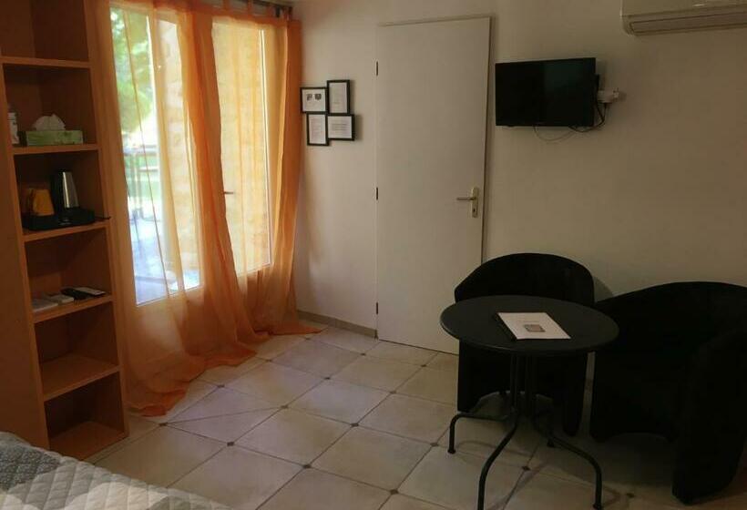 スタンダードルーム, Le Mas Aux Arômes